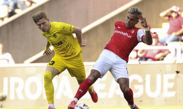 关于加时末段波尔图调整名单以备欧联;远射贴柱环节打磨;信心回归;训练强度明显提升的信息 关于加时末段波尔图调整名单以备欧联;远射贴柱环节打磨;信心回归;训练强度明显提升的信息